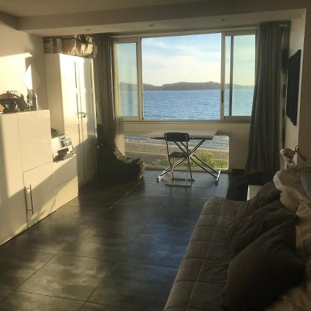 Ferienwohnung T2 Les Pieds Dans L Eau Vue Mer Six-Fours-les-Plages Exterior foto